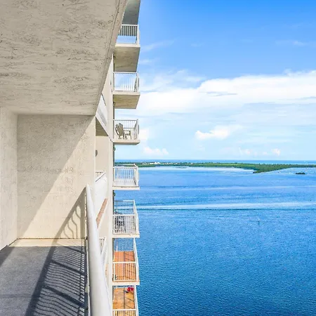 Sky High Living With Incredible Views Apartamento